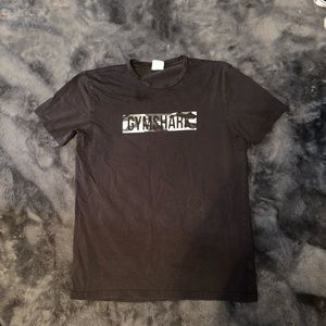 GYMSHARK T SHIRT black